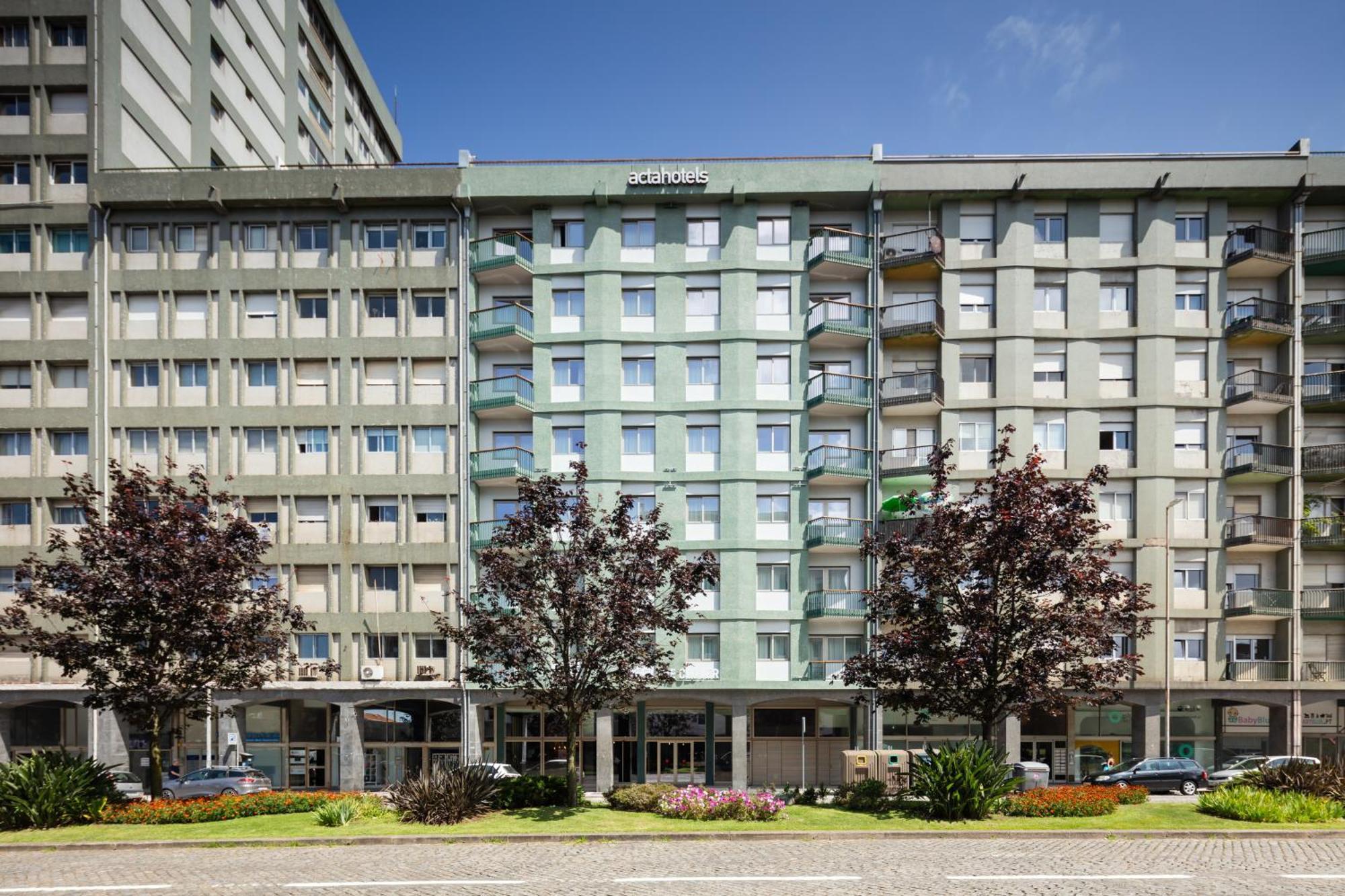 Acta The Clover Porto Exterior photo