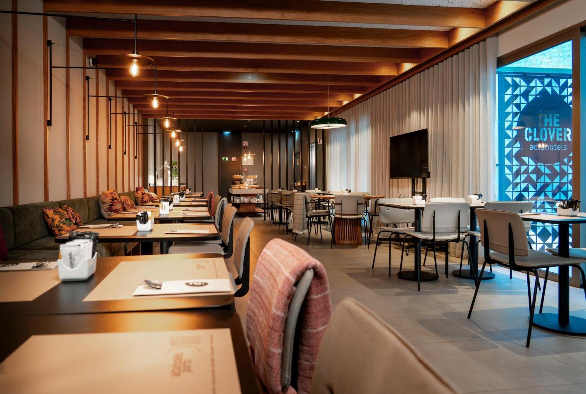 Acta The Clover Porto Exterior photo