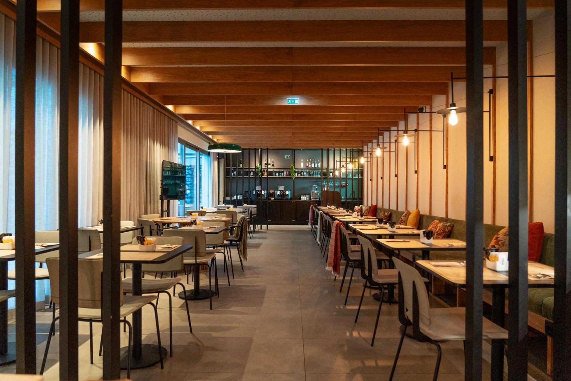 Acta The Clover Porto Exterior photo